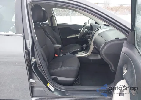 2012 Toyota Corolla S из США, поврежденный, VIN 2T1BU4EEXCC821657